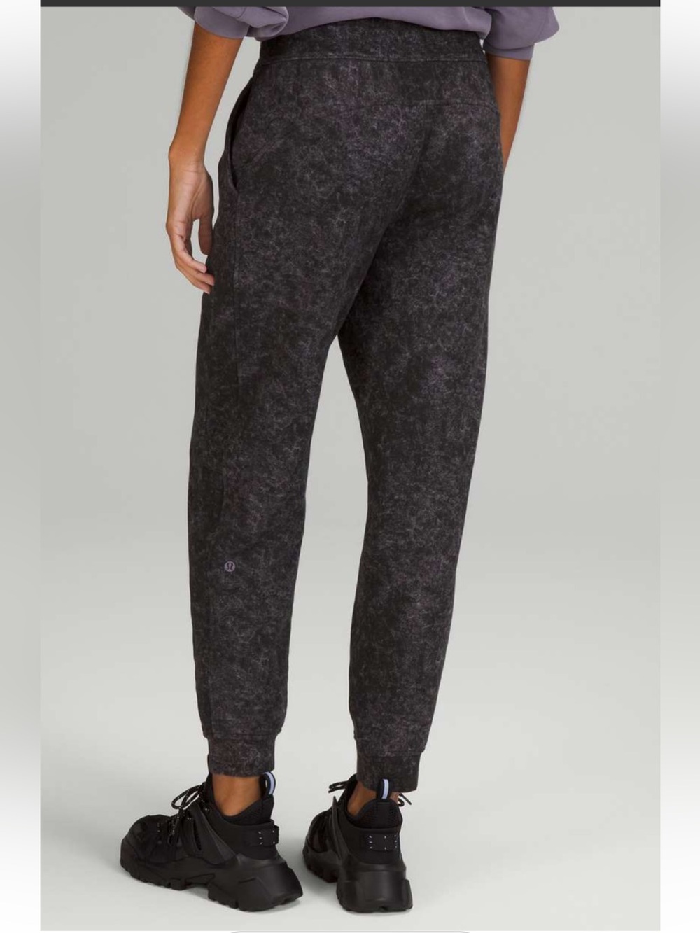 Lululemon Scuba HR French Terry Jogger Denim Wash Print Dusky Lavender/Black 12